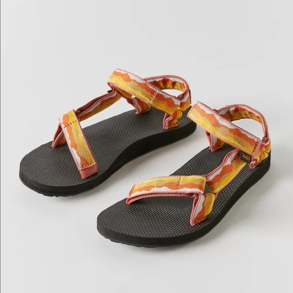Teva Shoes - NIB TEVA Original Universal Classic Sandal-US 6
